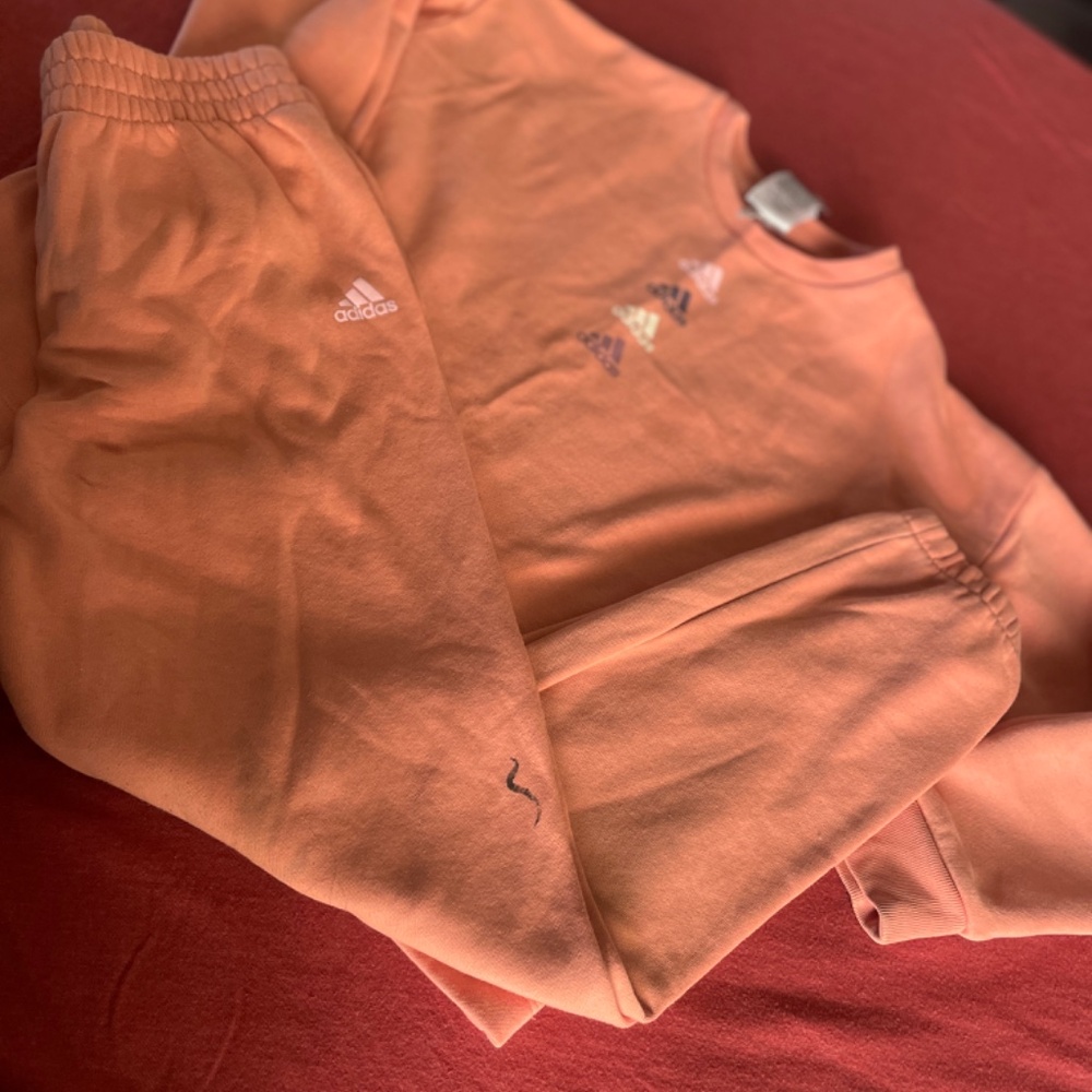 Adidas jogging Suit Kids - Picture 2 of 4